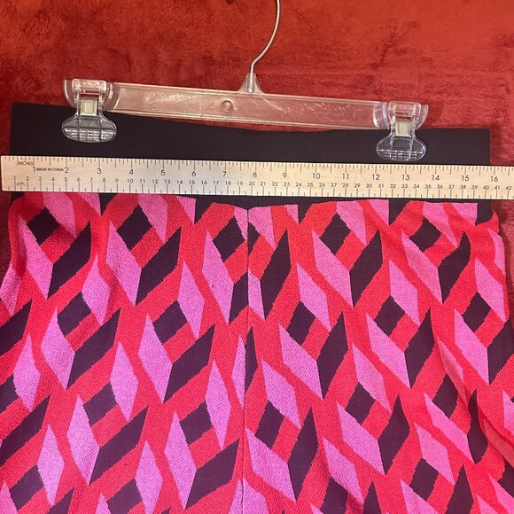 Pink & Black Geometric Wide Leg Knit Pants - Size L - Picture 7 of 9